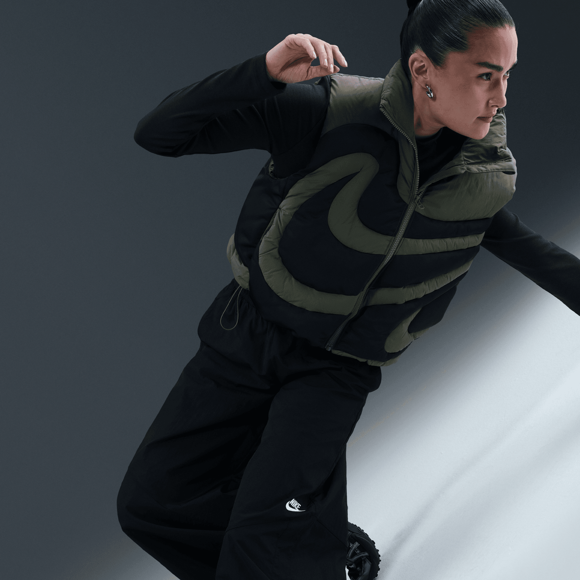 NIKE SPORTSWEAR WOMEN'S WIDE-LEG WOVEN PANTS