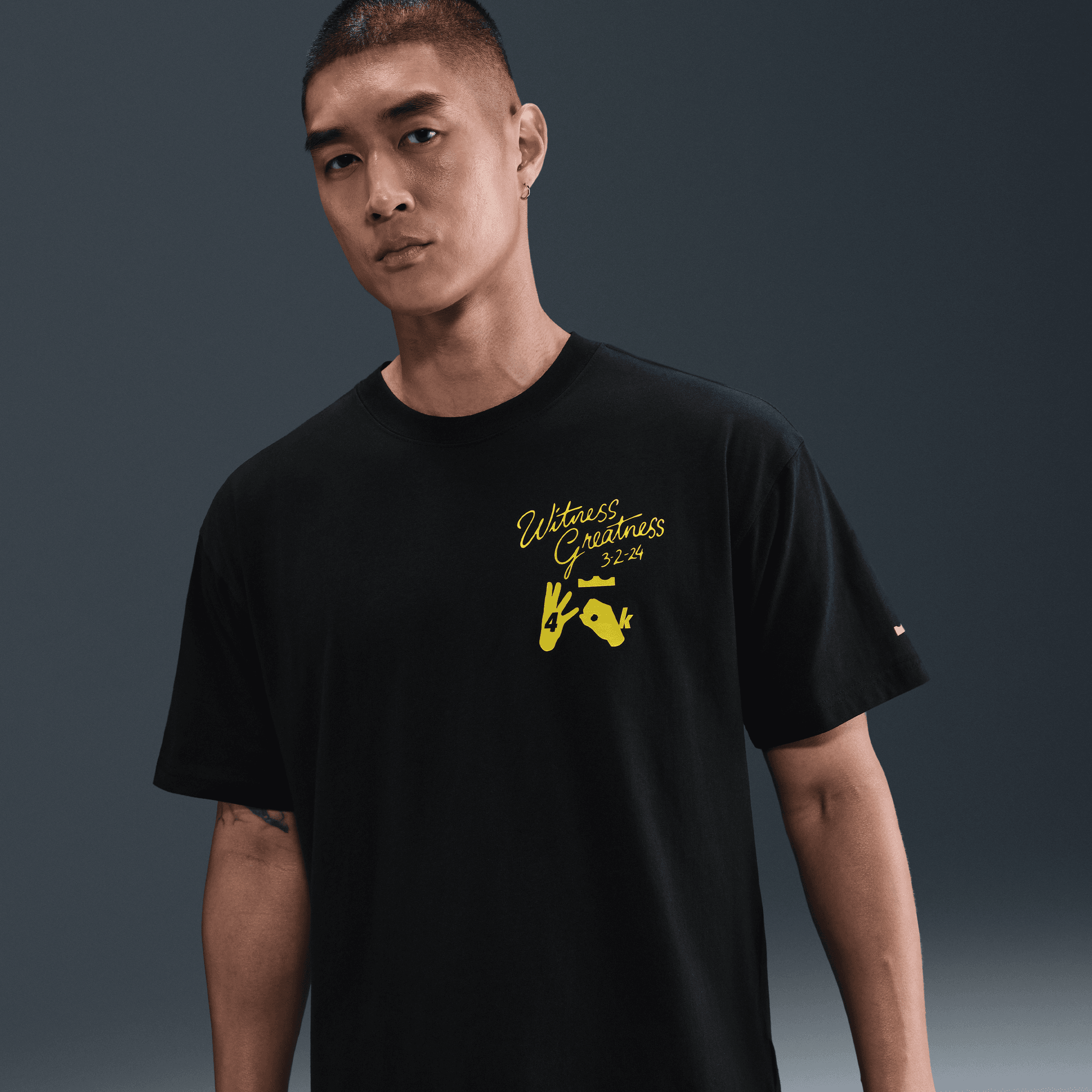 LEBRON "UNCHARTED" MEN'S MAX90 BASKETBALL T-SHIRT