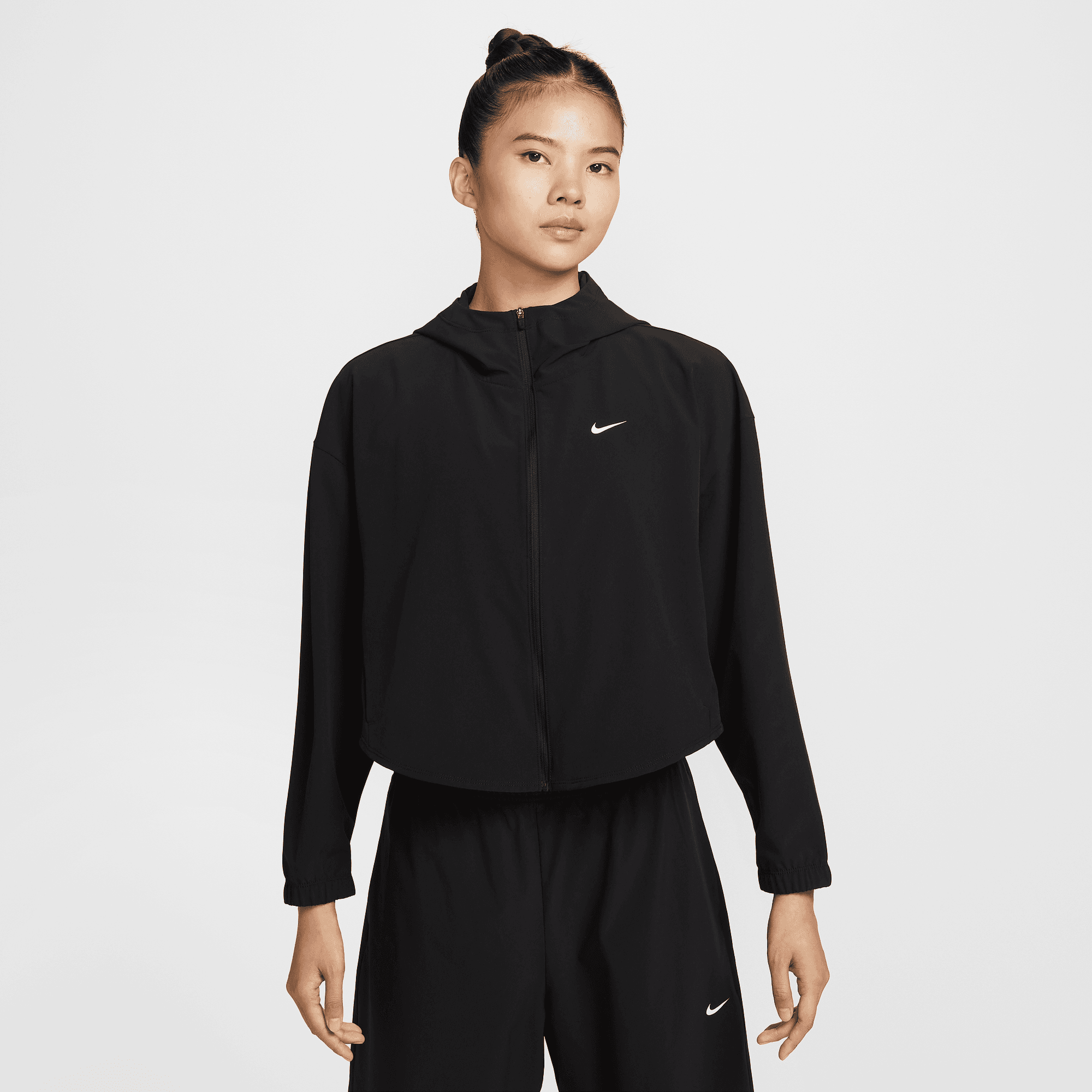 NIKE ONE WOMEN'S REPEL OVERSIZED HOODED WOVEN JACKET
