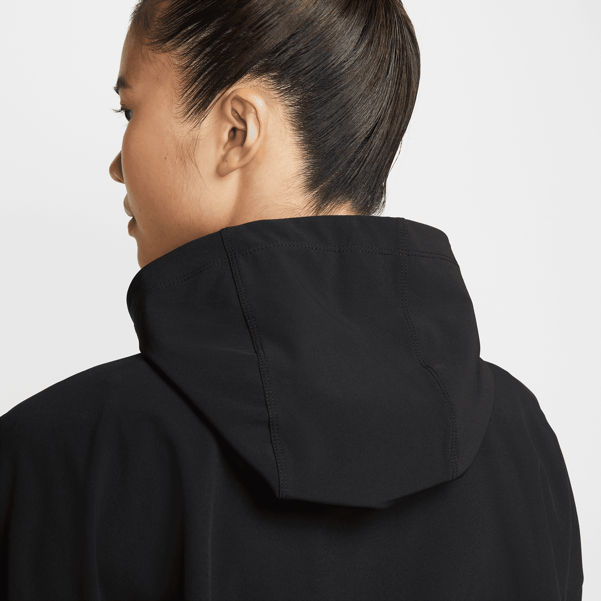 NIKE ONE WOMEN'S REPEL OVERSIZED HOODED WOVEN JACKET