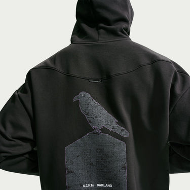 LBJ "HURT FEELINGS" MEN'S THERMA-FIT BRUSHED BASKETBALL PULLOVER HOODIE