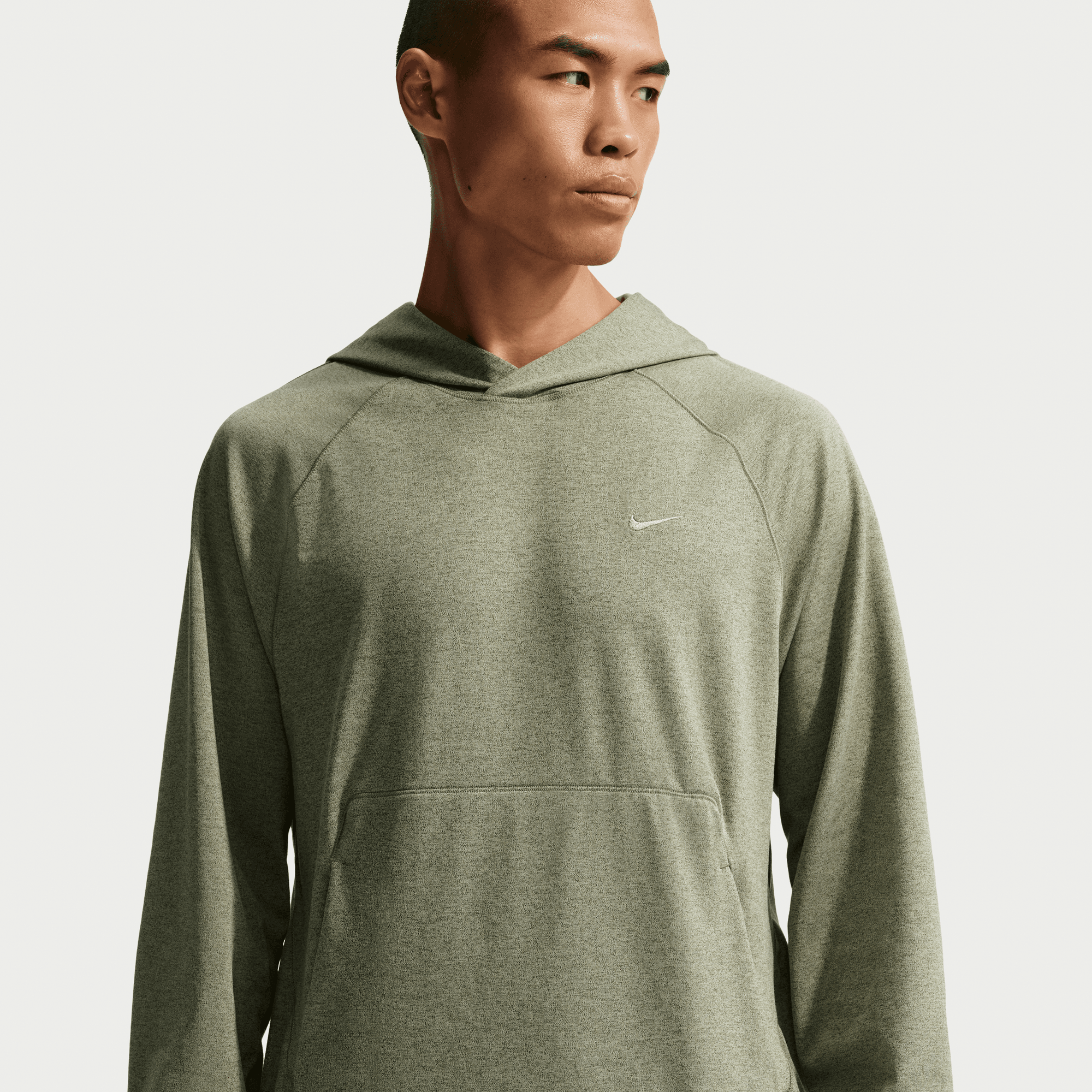 NIKE PRIMARY NANOKNIT MEN'S DRI-FIT UV PROTECTION PULLOVER PERFORMANCE HOODIE