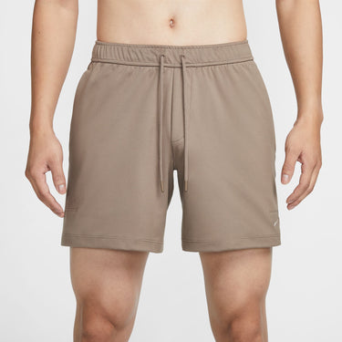 NIKE PRIMARY NANOKNIT MEN'S DRI-FIT 7" PERFORMANCE SHORTS