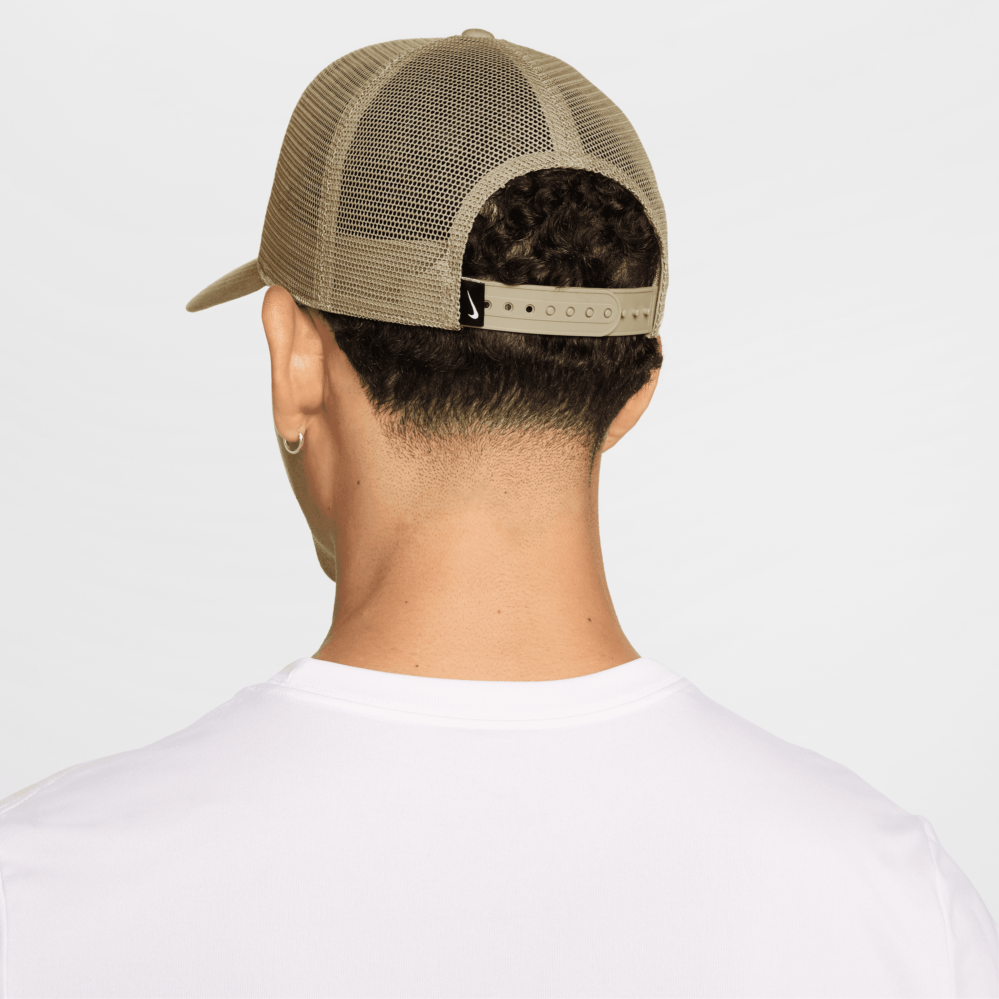 NIKE RISE STRUCTURED TRUCKER CAP