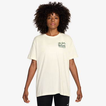 NIKE SWIFT WOMEN'S DRI-FIT OVERSIZED RUNNING T-SHIRT