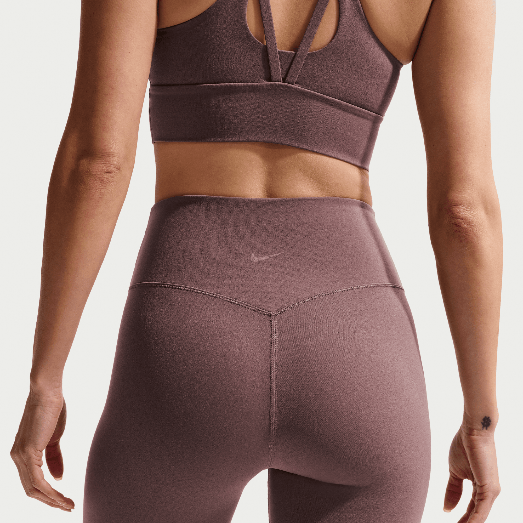 NIKE ZENVY WOMEN'S HIGH-WAISTED 7/8 LEGGINGS WITH NO FRONT SEAM