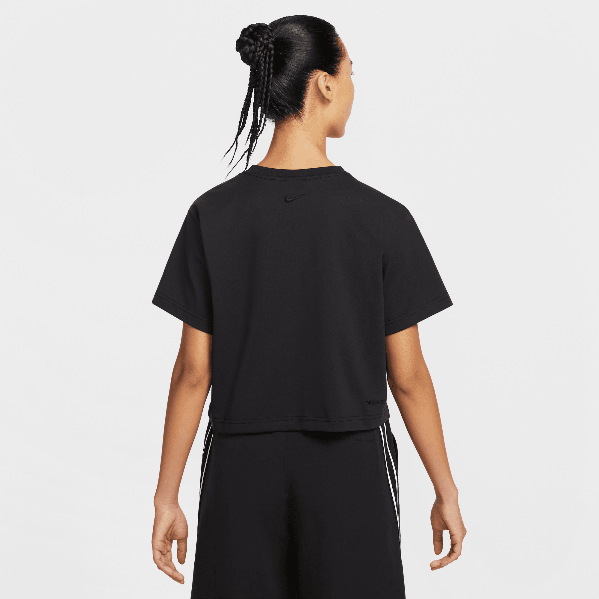 KOBE WOMEN'S DRI-FIT CROPPED BASKETBALL T-SHIRT