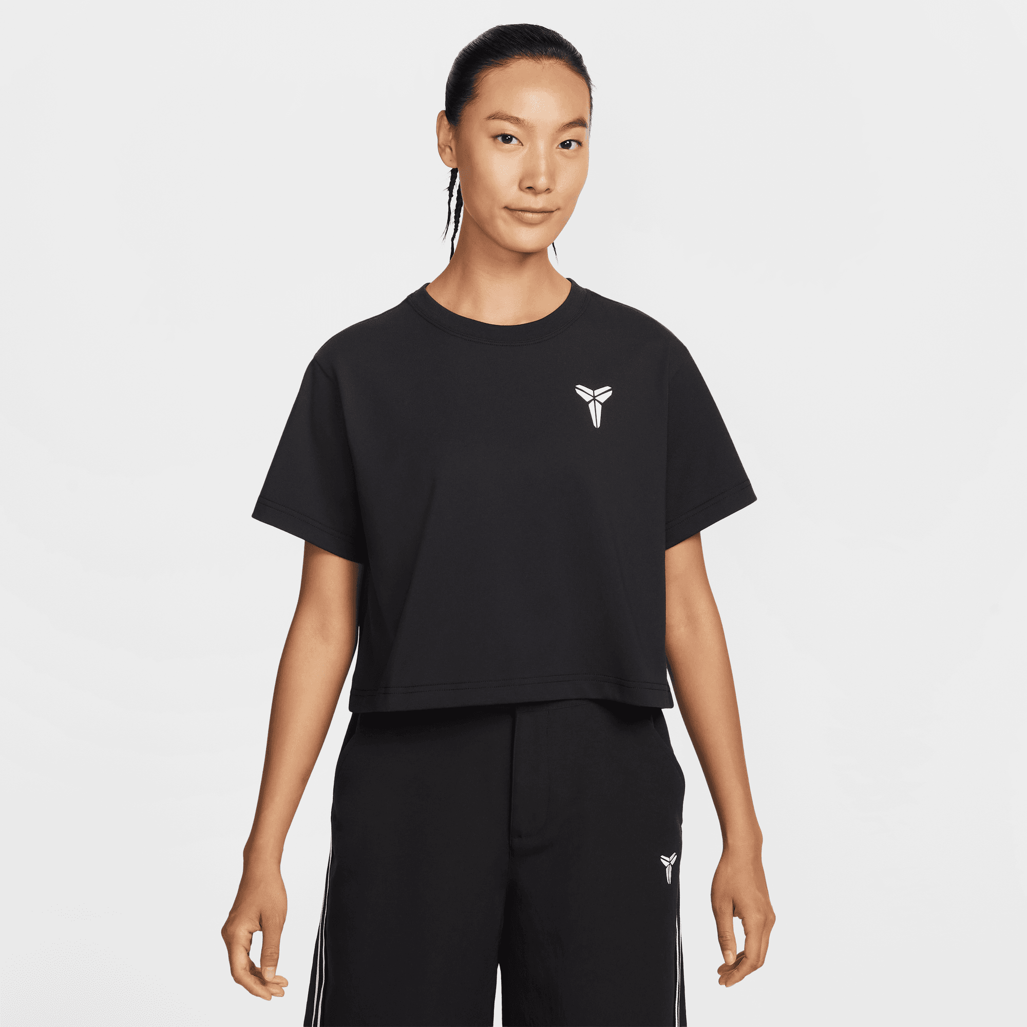 KOBE WOMEN'S DRI-FIT CROPPED BASKETBALL T-SHIRT