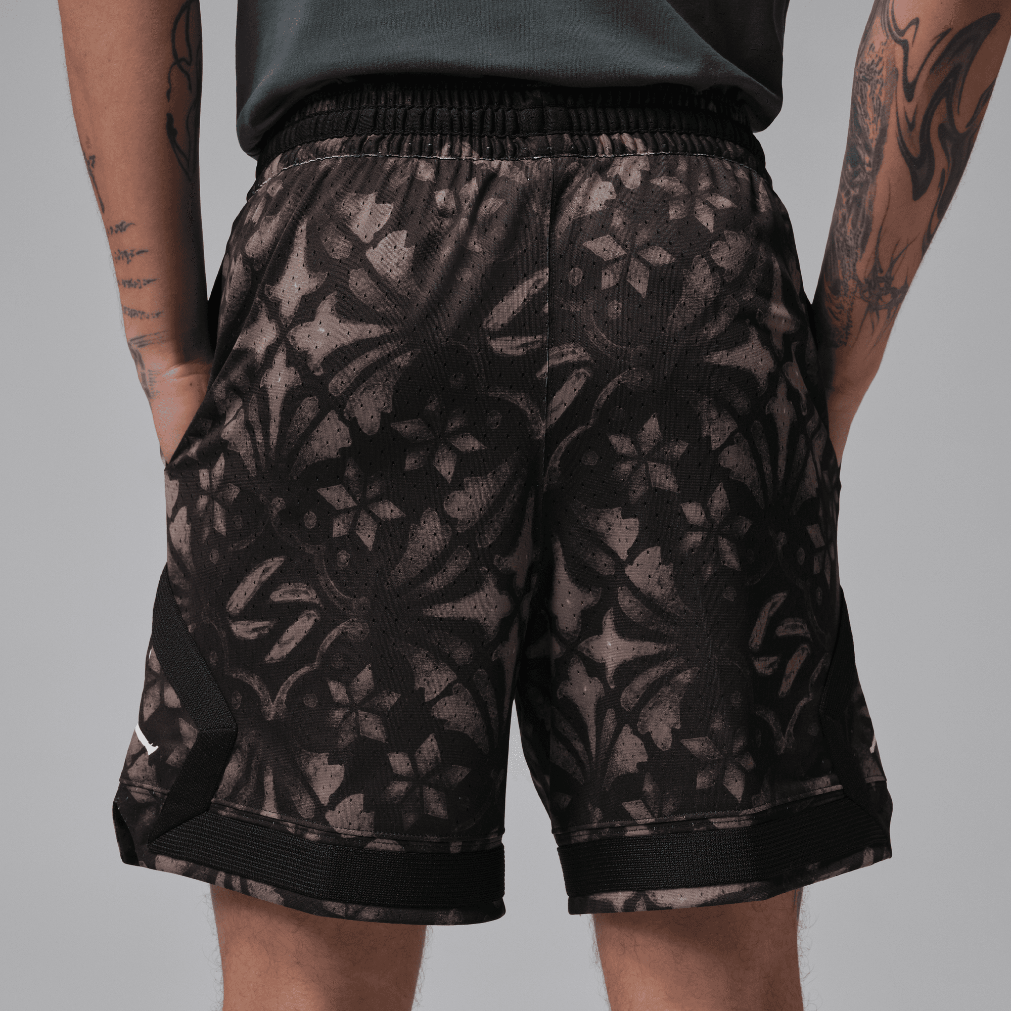 LUKA MEN'S DRI-FIT DIAMOND SHORTS