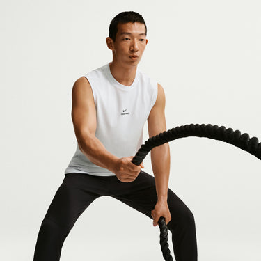 NIKE PRO MEN'S SLEEVELESS TRAINING TOP