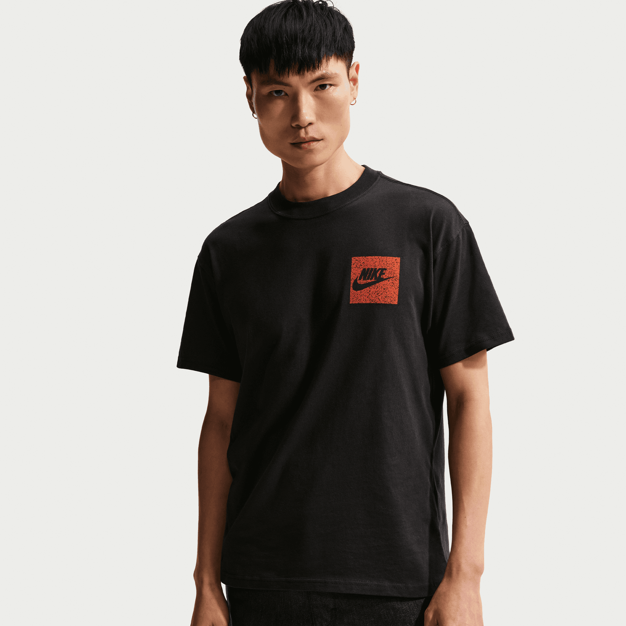 NIKE MEN'S BASKETBALL T-SHIRT