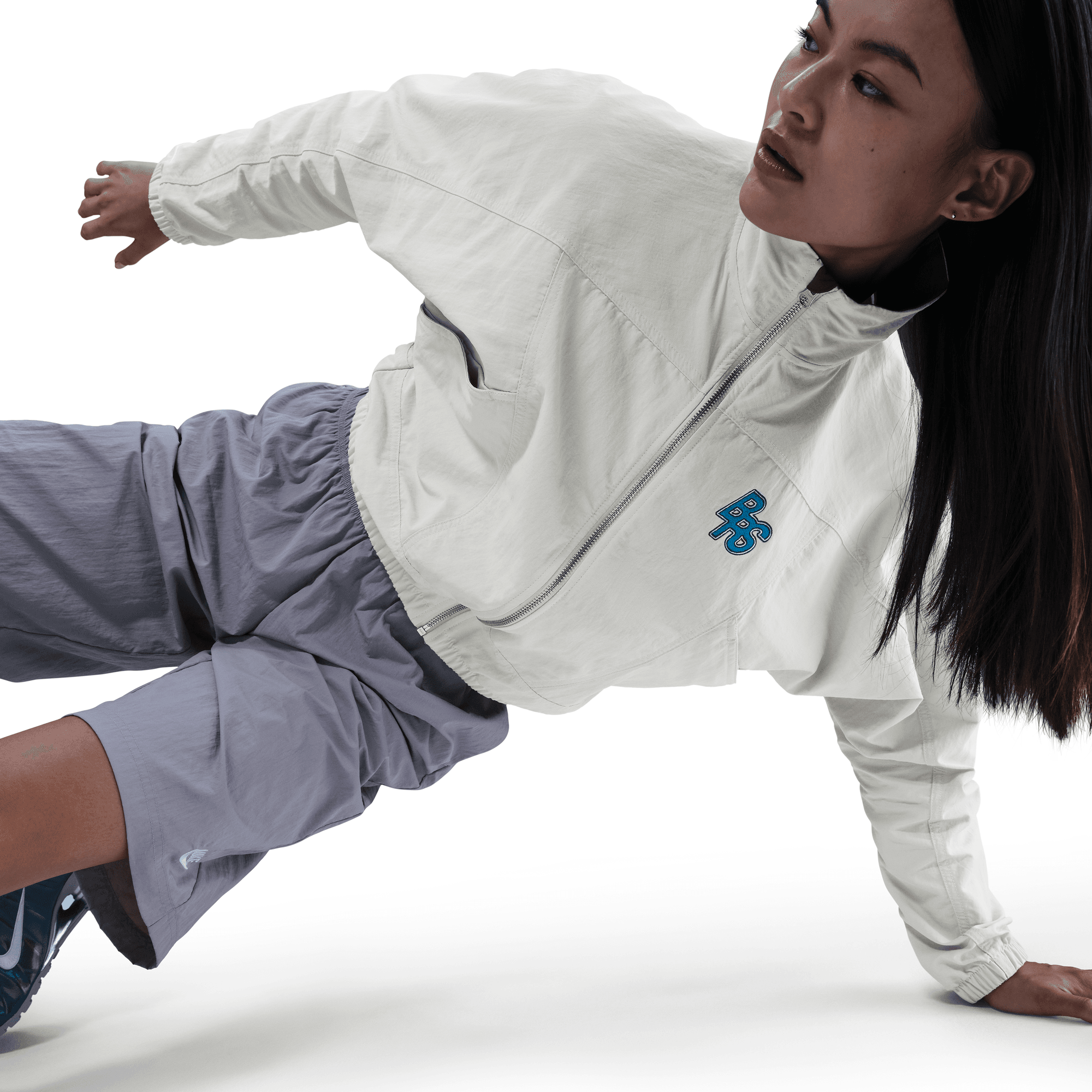 NIKE SPORTSWEAR WOMEN'S OVERSIZED WOVEN JACKET