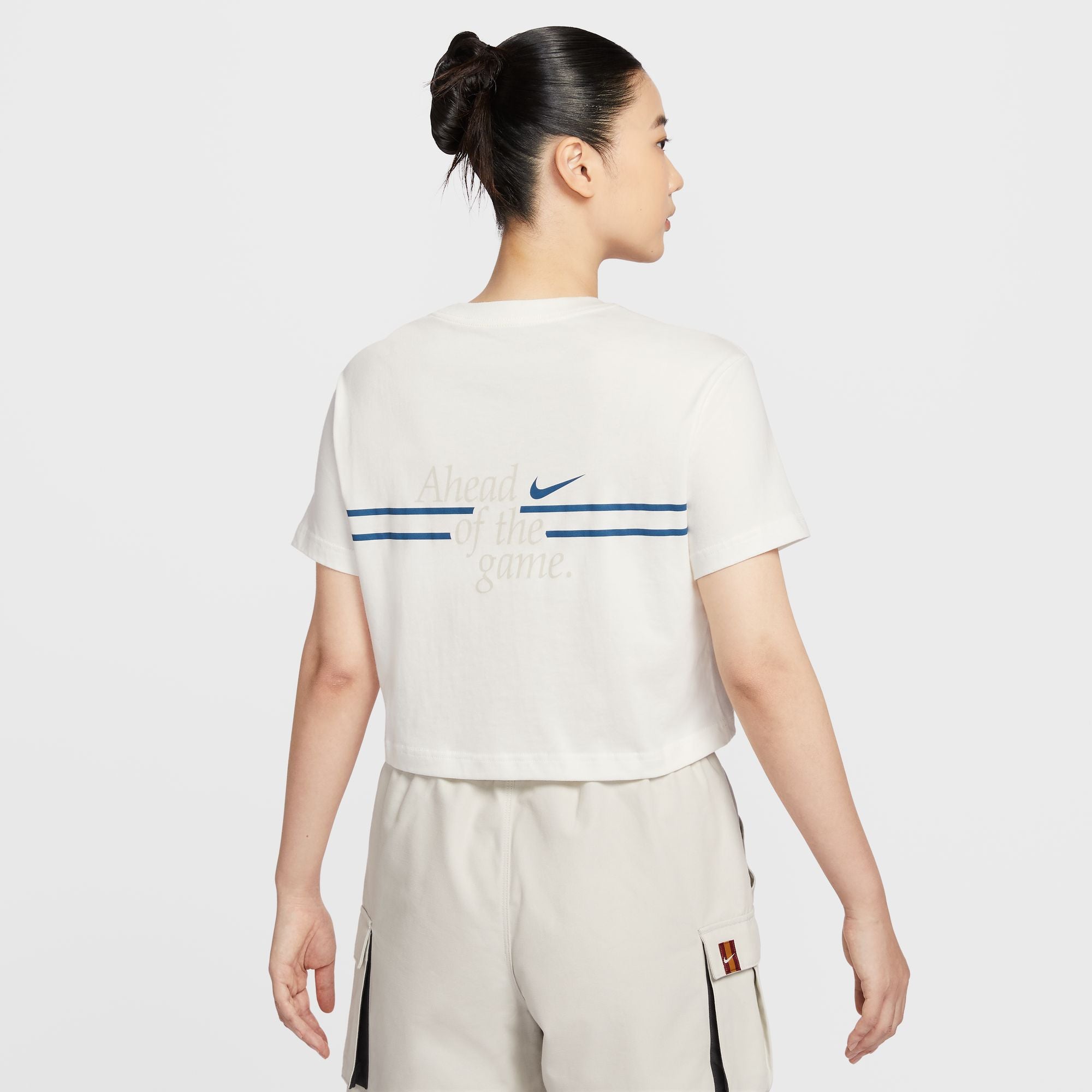 NIKE SPORTSWEAR CLUB WOMEN'S LOOSE CROPPED T-SHIRT