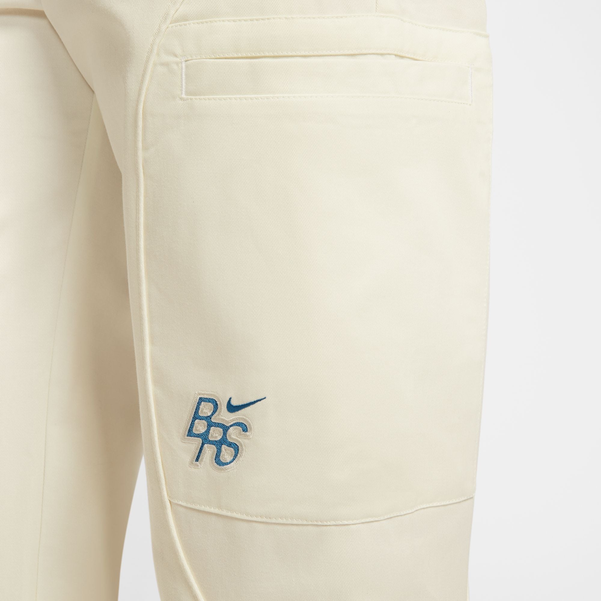 NIKE SPORSWEAR WOMEN'S HIGH-WAITED WOVEN PANTS