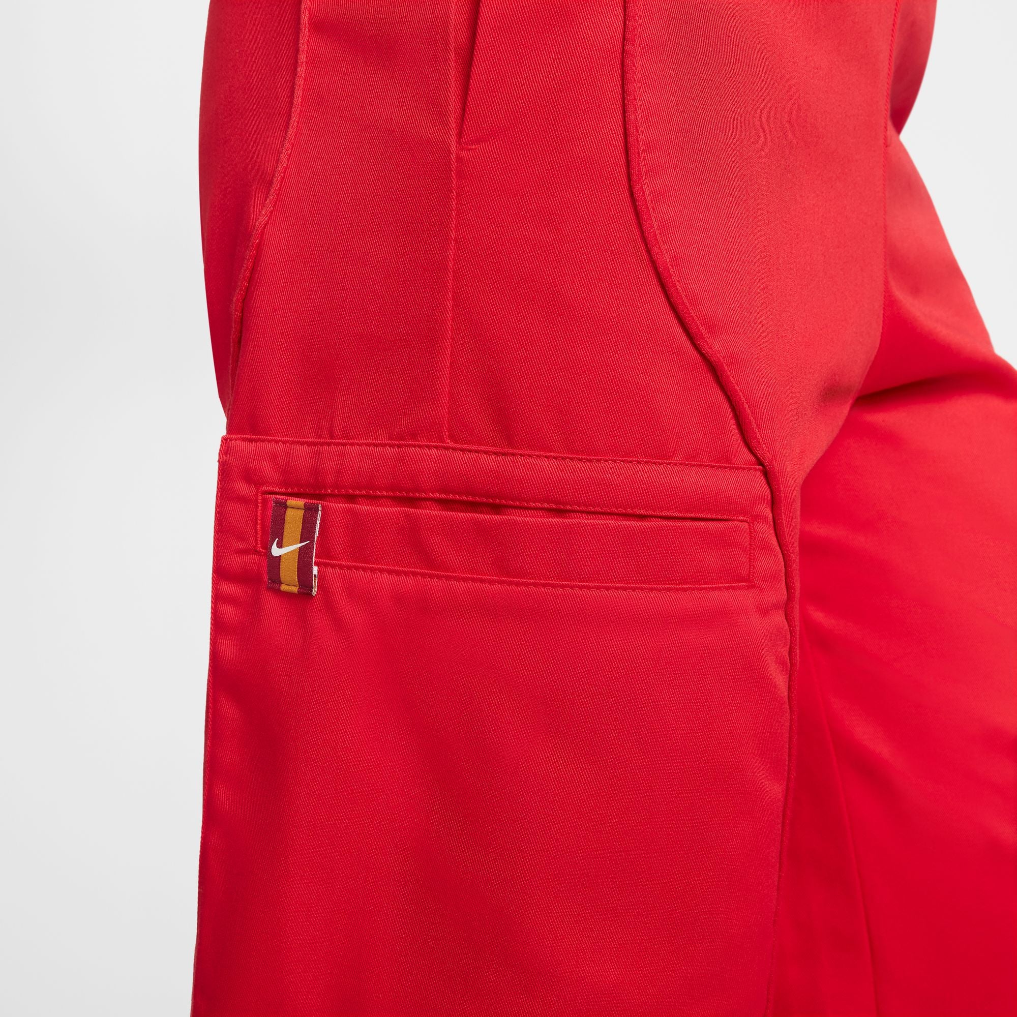 NIKE SPORTSWEAR WOMEN'S HIGH-WAISTED WOVEN PANTS