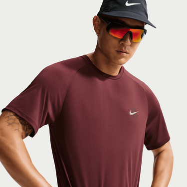 NIKE STRIDE MEN'S DRI-FIT ADV SHORT-SLEEVE RUNNING TOP