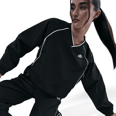 NIKE SPORTSWEAR WINDRUNNER WOMEN'S PULLOVER TOP