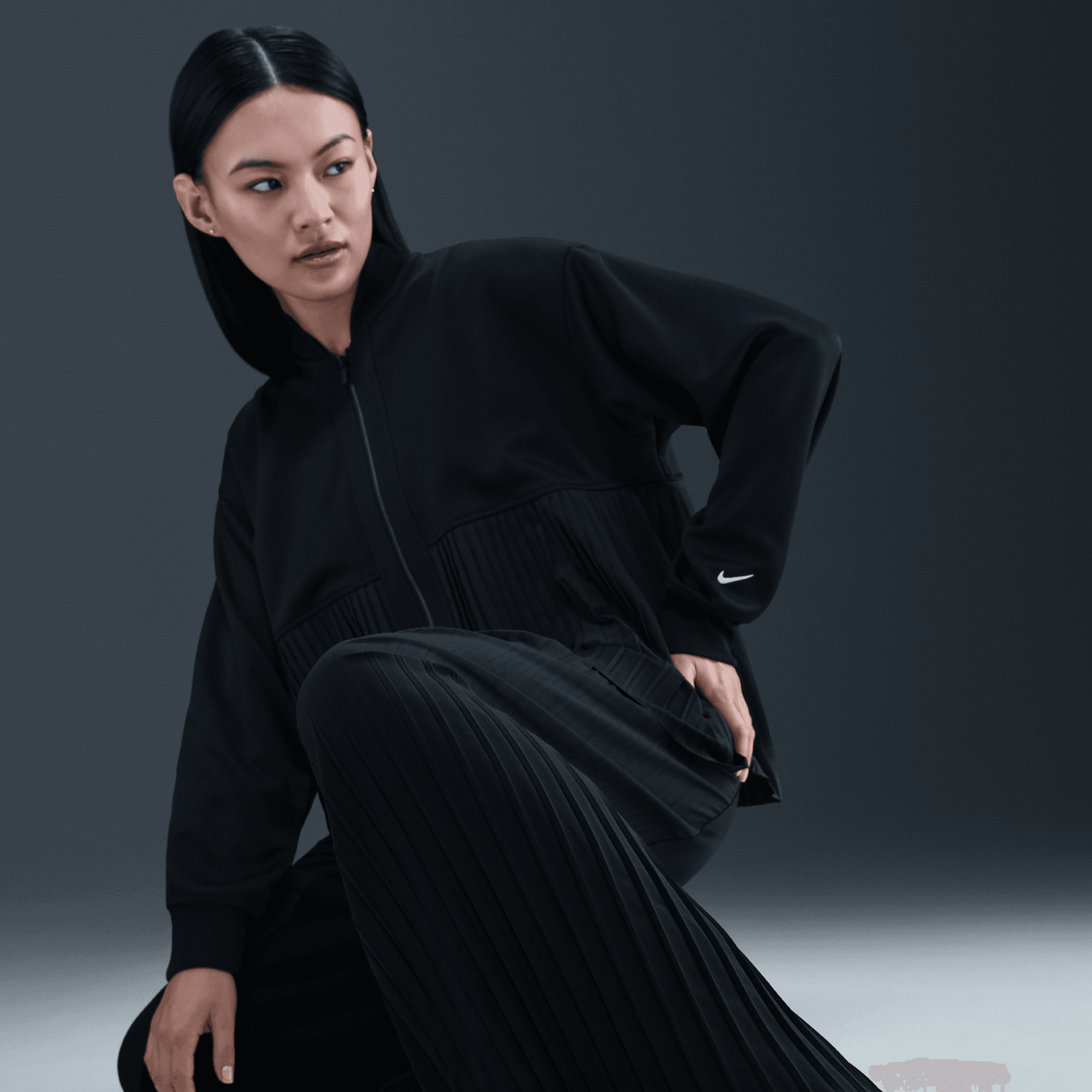 NIKE SPORTSWEAR WOMEN'S PLEATED PANTS