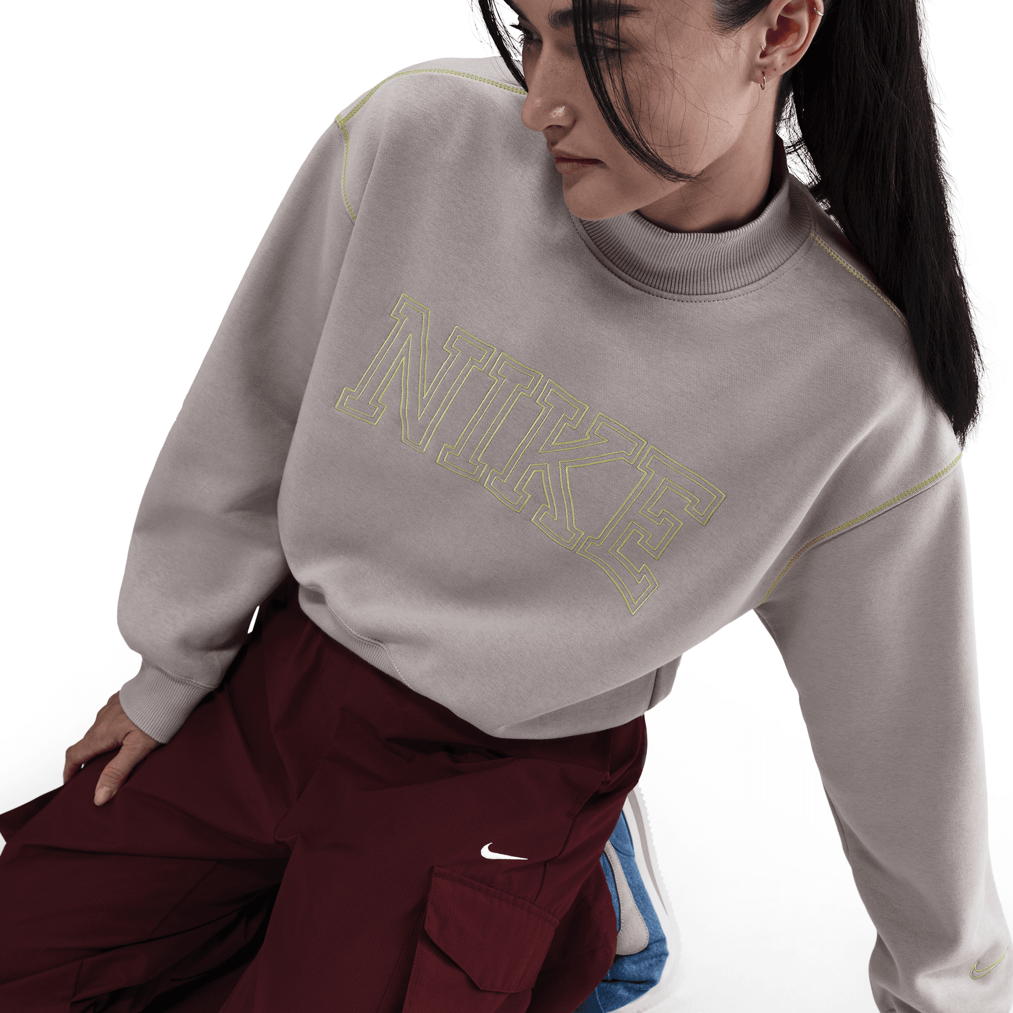 NIKE SPORTSWEAR PHOENIX FLEECE WOMEN'S MOCK-NECK SWEATSHIRT