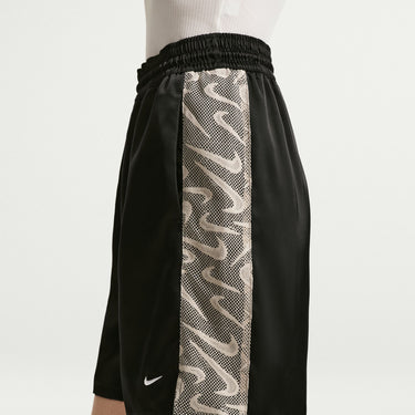 NIKE SPORTSWEAR CHILL LACE WOMEN'S LOOSE MID-RISE SHORTS