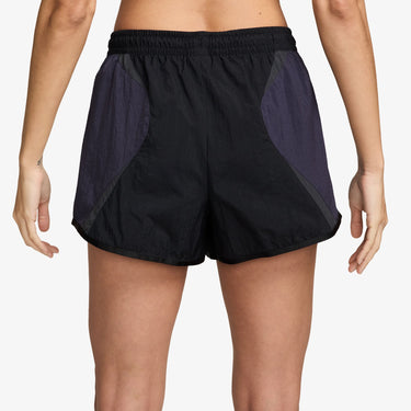 NIKE SPORTSWEAR WOMEN'S LOOSE MID-RISE TRACK SHORTS