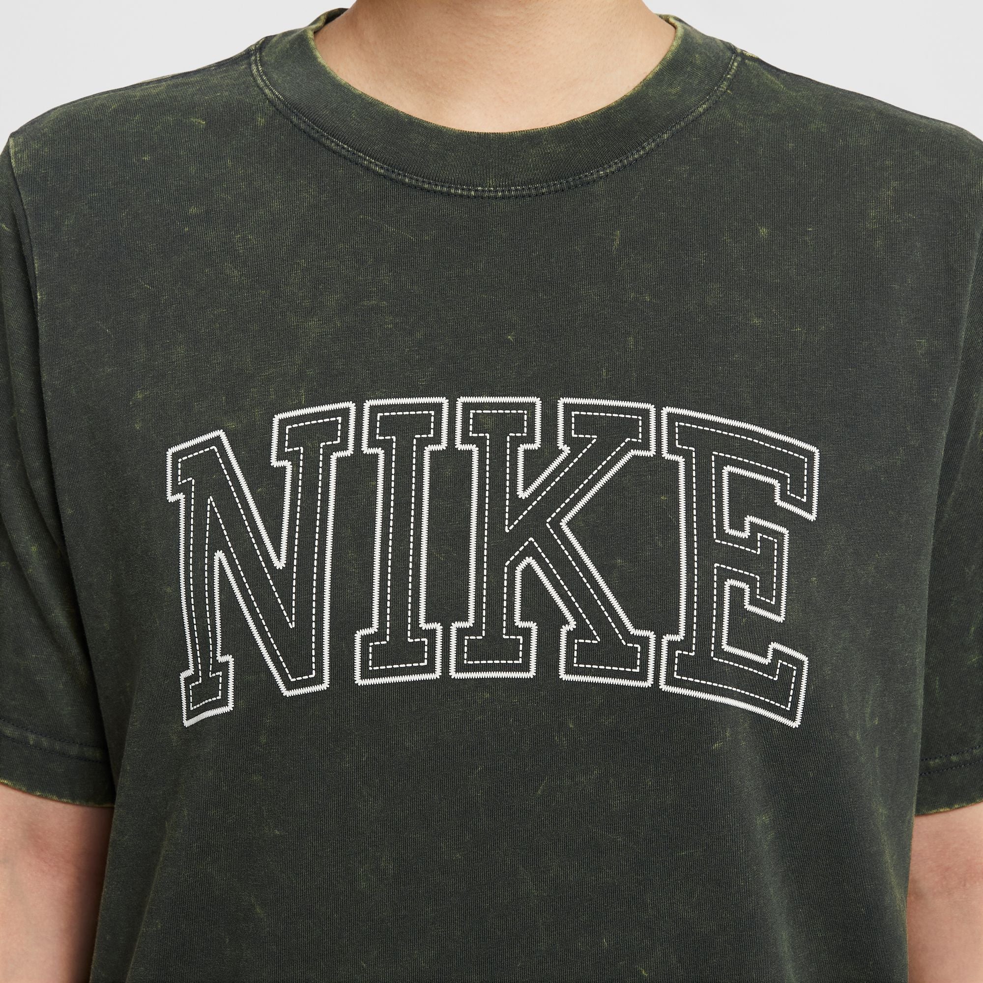 NIKE SPORTSWEAR CLASSICS WOMEN'S LOOSE T-SHIRT