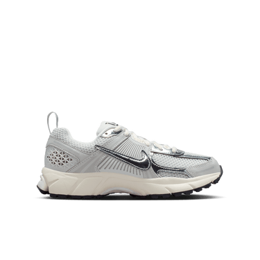 NIKE VOMERO 5 BIG KIDS' SHOES