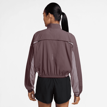 NIKE SWIFT WOMEN'S REPEL UV PROTECTION RUNNING JACKET