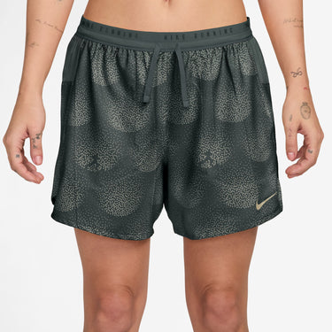 NIKE STRIDE MEN'S DRI-FIT 5" BRIEF-LINED RUNNING SHORTS
