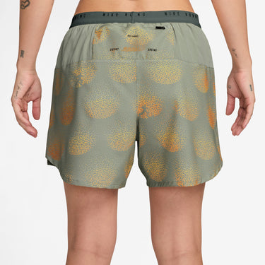 NIKE STRIDE MEN'S DRI-FIT 5" BRIEF-LINED RUNNING SHORTS