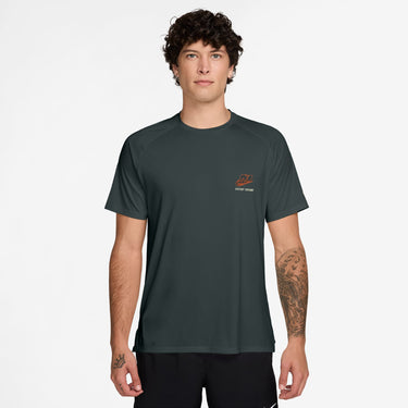 NIKE STRIDE MEN'S DRI-FIT ADV SHORT-SLEEVE RUNNING TOP