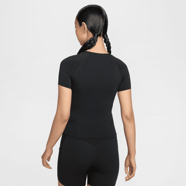 NIKE UNIVERSA WOMEN'S DRI-FIT SHORT-SLEEVE TOP