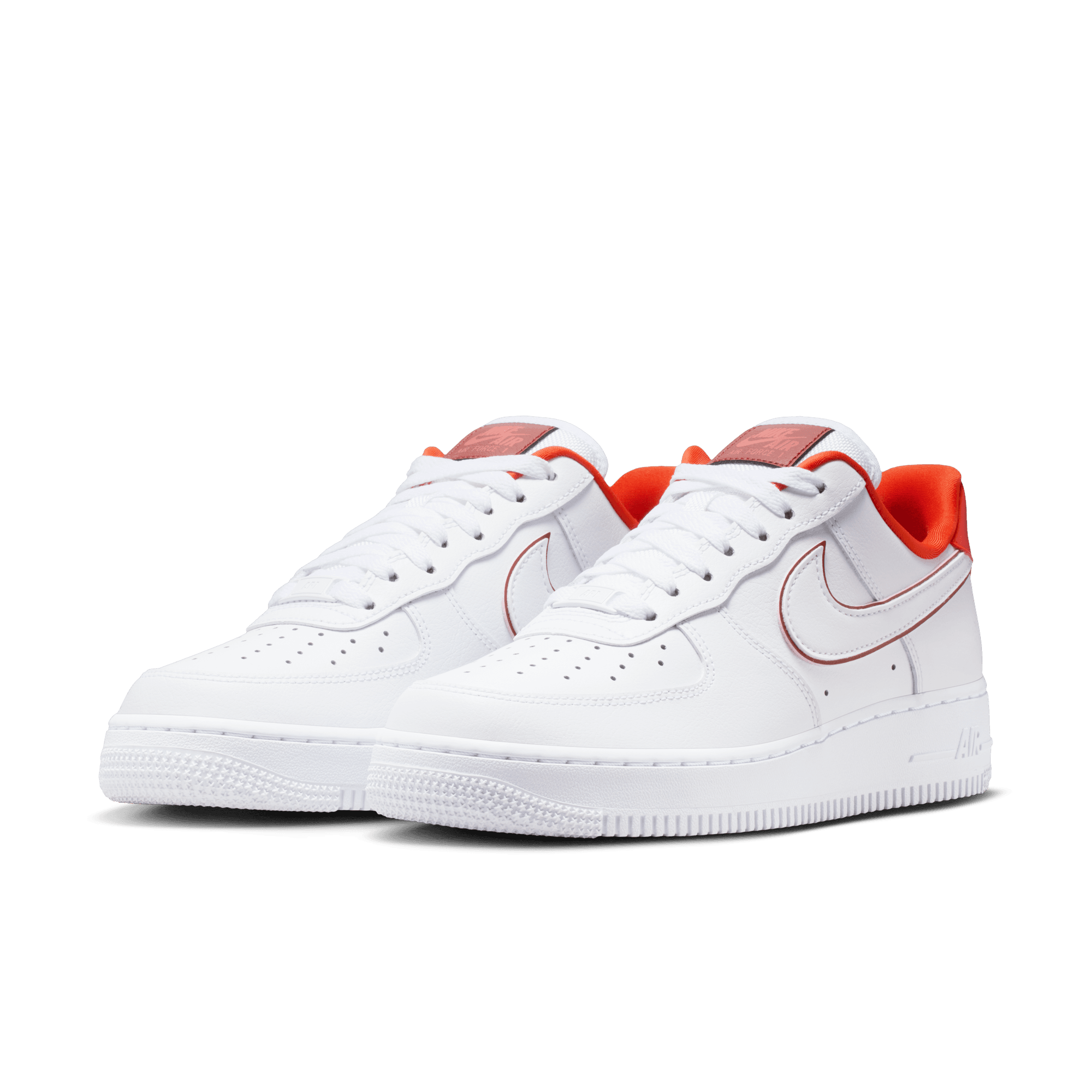 NIKE AIR FORCE 1 '07 ESSENTIAL WOMEN'S SHOES