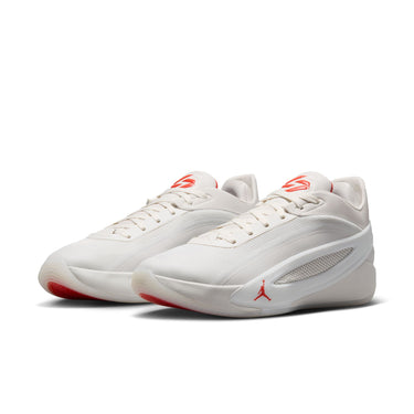 LUKA 5 "GHOST" PF BASKETBALL SHOES