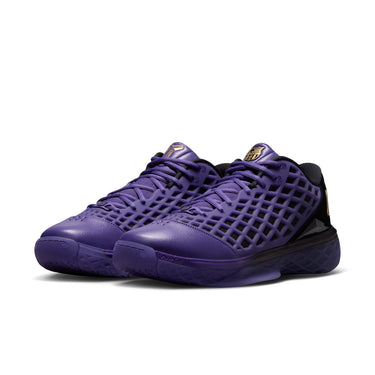 KOBE III LOW PROTRO MEN'S BASKETBALL SHOES