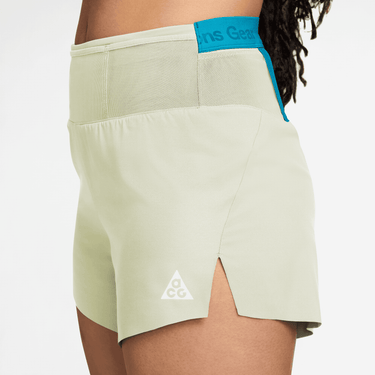 NIKE ACG WOMEN'S DRI-FIT MID-RISE BRIEF-LINED TRAIL RUNNING SHORTS