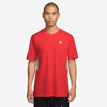NIKE ACG "SOLAR CHASE" MEN'S DRI-FIT ADV TRAIL RUNNING TOP