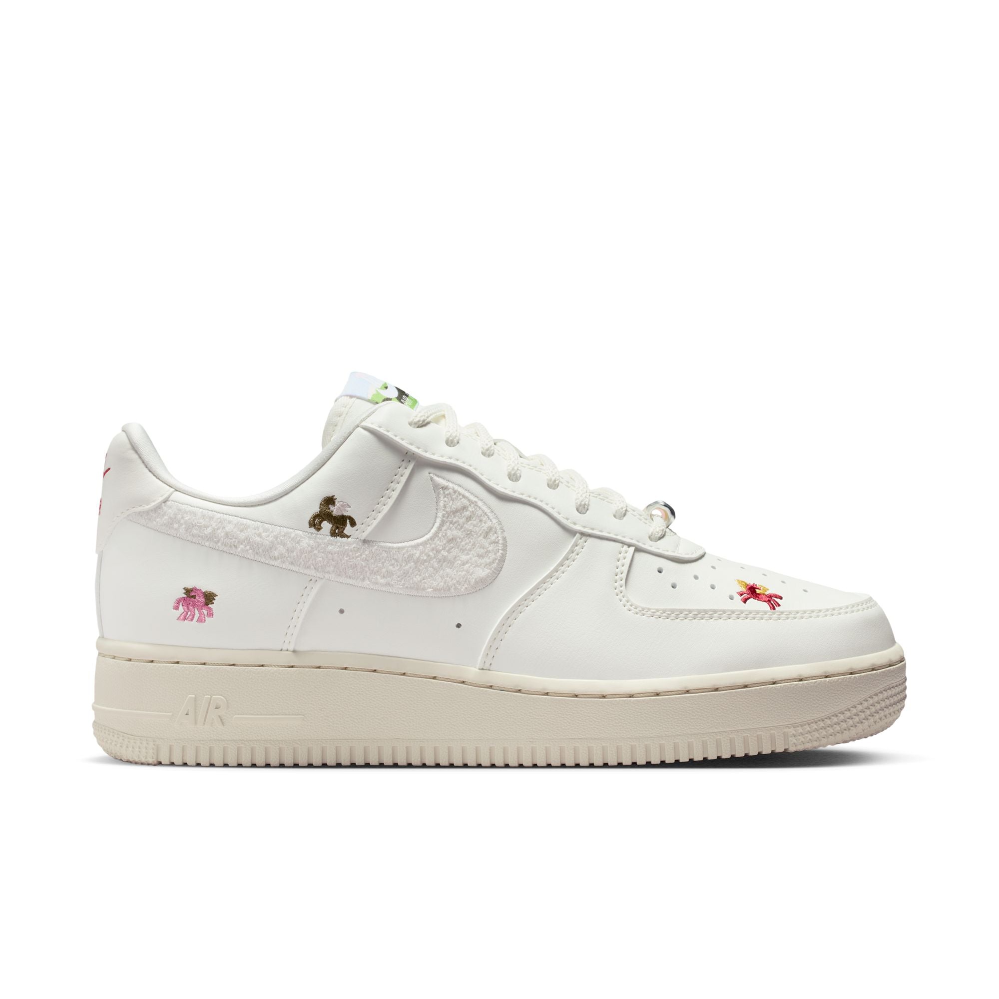 NIKE AIR FORCE 1 '07 LNY WOMEN'S SHOES