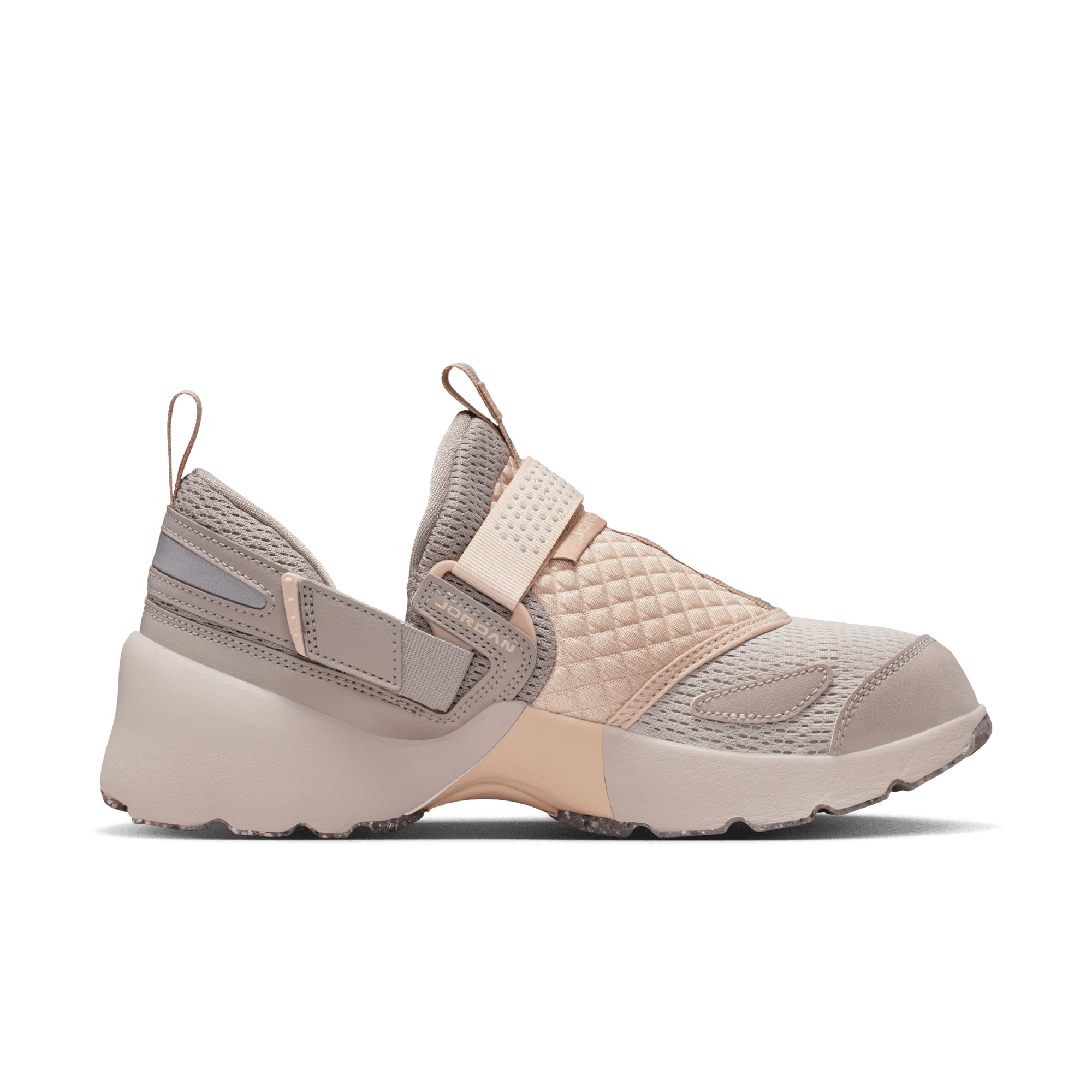 JORDAN TRUNNER LX WOMEN'S SHOES