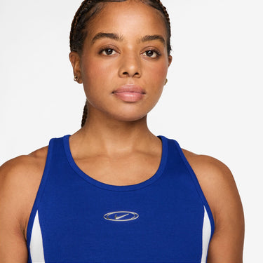 NIKE SPORTSWEAR WOMEN'S TIGHT CROPPED TANK TOP