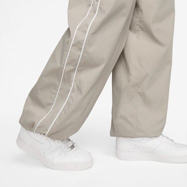 NIKE SPORTSWEAR WOMEN'S LOOSE HIGH-WAISTED TRACK PANTS