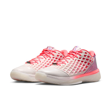 KOBE III LOW PROTRO MEN'S BASKETBALL SHOES