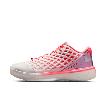 KOBE III LOW PROTRO MEN'S BASKETBALL SHOES