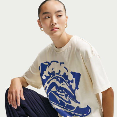 AS UNISEX NIKE SPORTSWEAR TEE LSE SHOE DOG