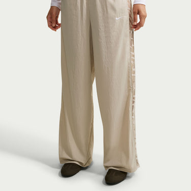 NIKE SPORTSWEAR WOMEN'S LOOSE MID-RISE LACE TRACK PANTS