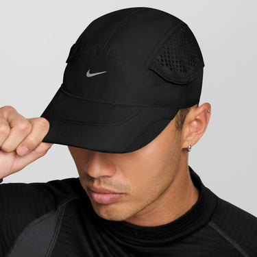 NIKE FLY UNSTRUCTURED NIKE TECH CAP