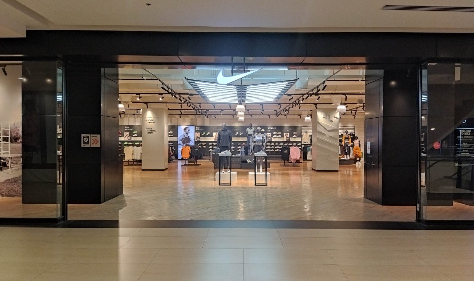Nike ayala mall feliz Clearance