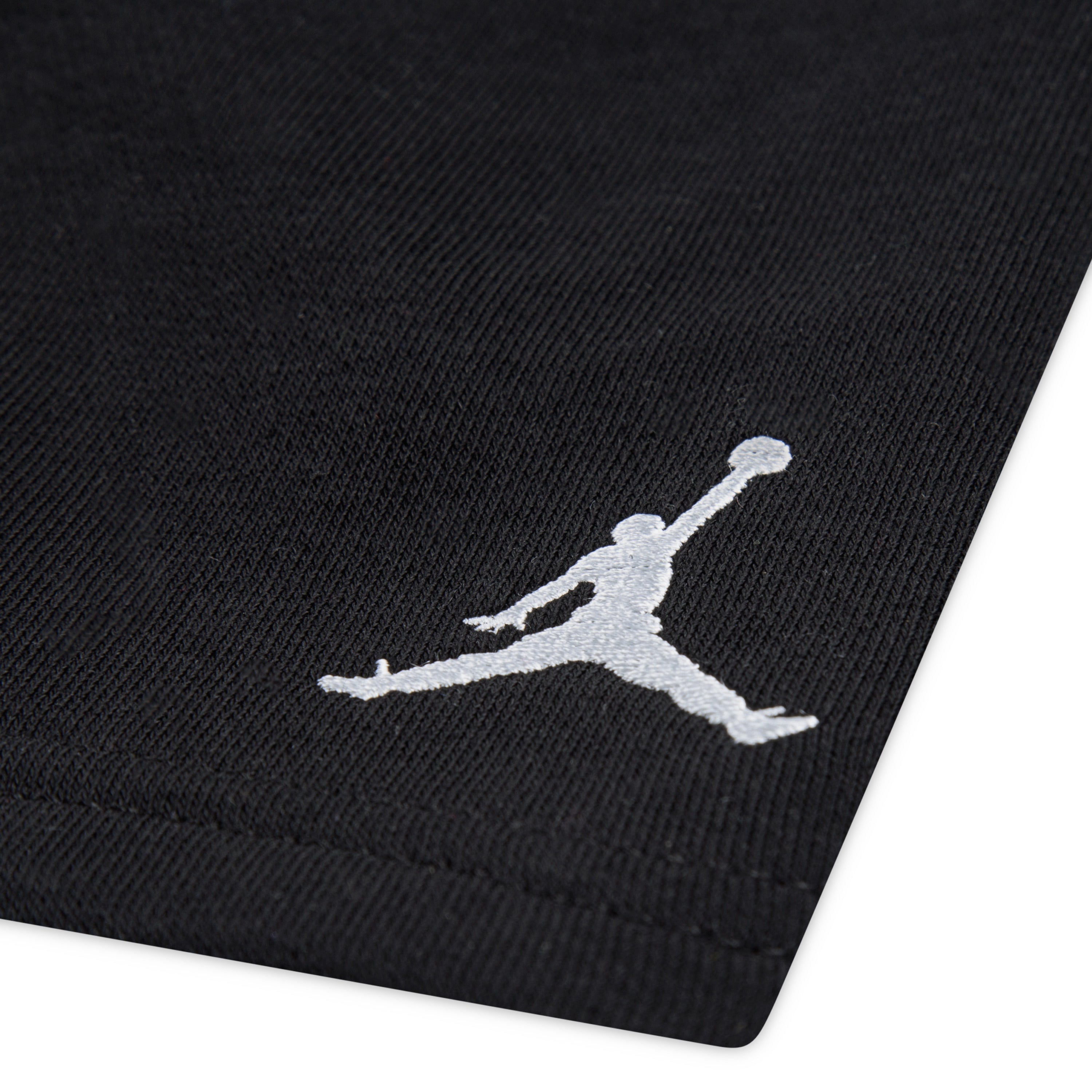 JORDAN ESSENTIAL BIG BOY SHORTS