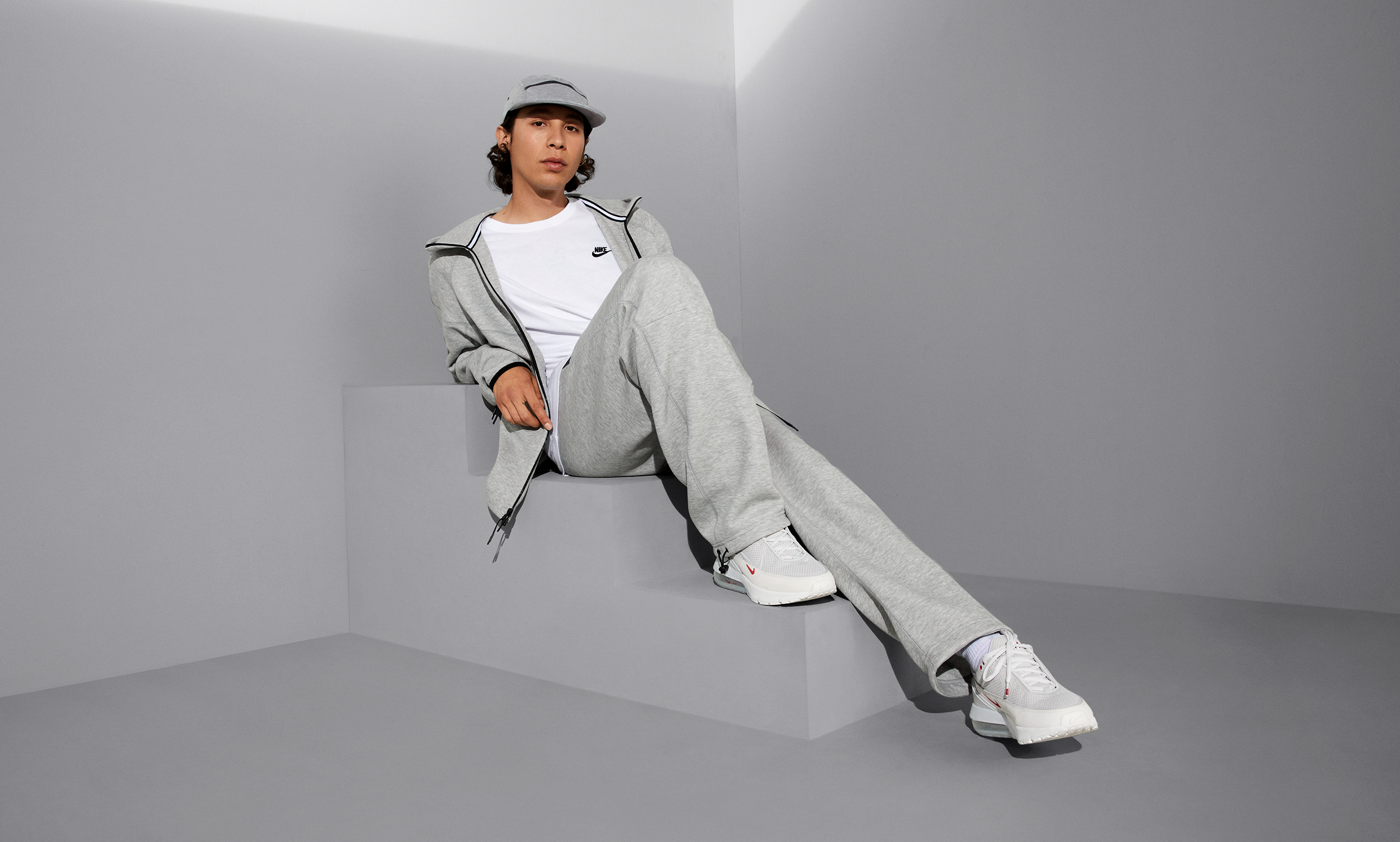 U NK FLY CAP U FB TCH FLC L DK GREY HEATHER BLACK Park Access