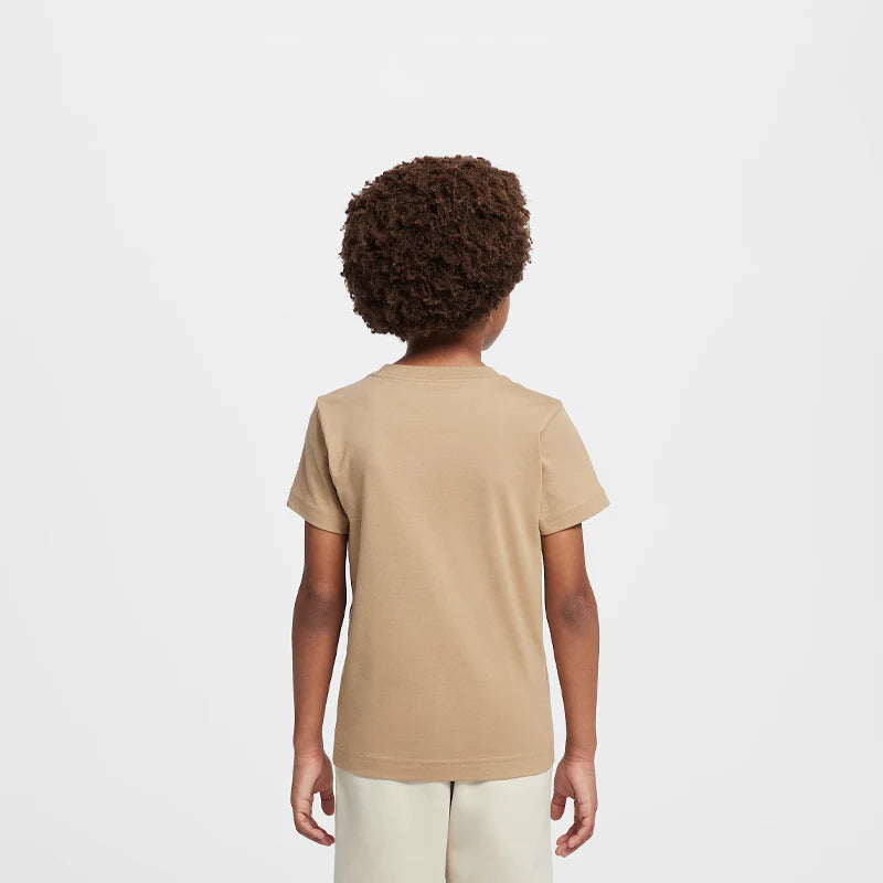 NIKE YOUNG ATHLETE BRANDMARK STACK T-SHIRT